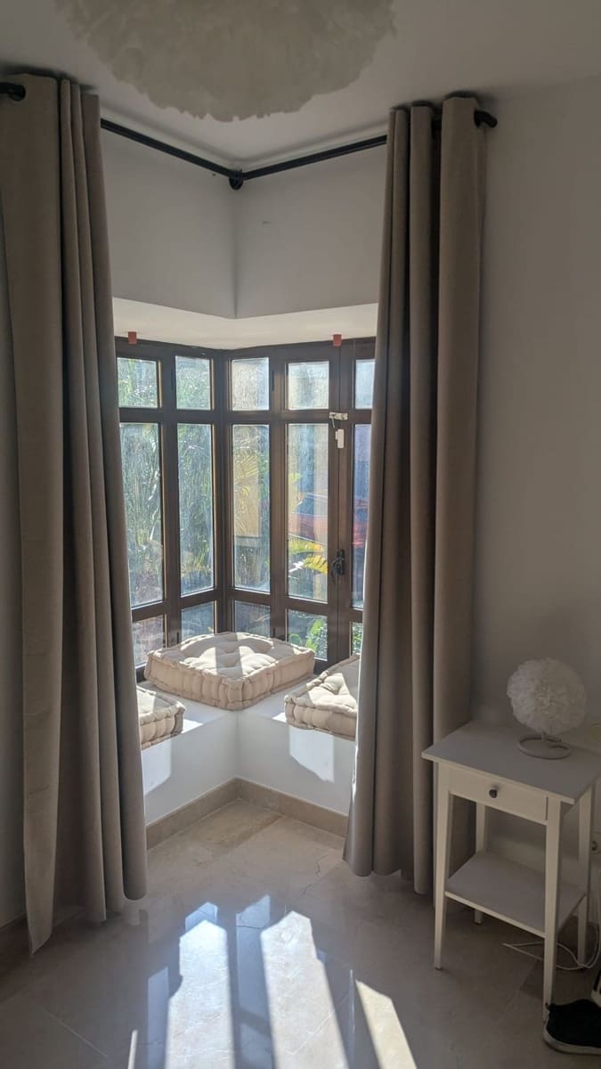 2 camera da letto Appartamento da affittare in La Duquesa / Puerto de la Duquesa con piscina garage - 1.250 € (Rif: 9417616)