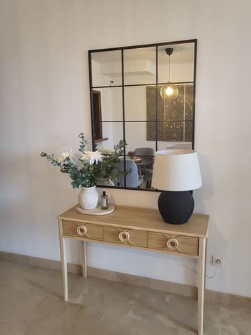 2 bedroom Apartment for rent in La Duquesa / Puerto de la Duquesa, Manilva with pool garage - € 1,250 (Ref: 9417616)