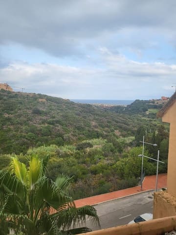 Apartamento de 2 habitaciones en La Duquesa / Puerto de la Duquesa, Manilva en alquiler vacacional con piscina garaje - 1.750 € (Ref: 9417617)