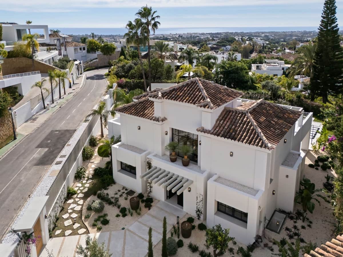 5 sypialnia Willa na sprzedaż w Benahavis z basenem garażem - 6 250 000 € (Ref: 9417618)