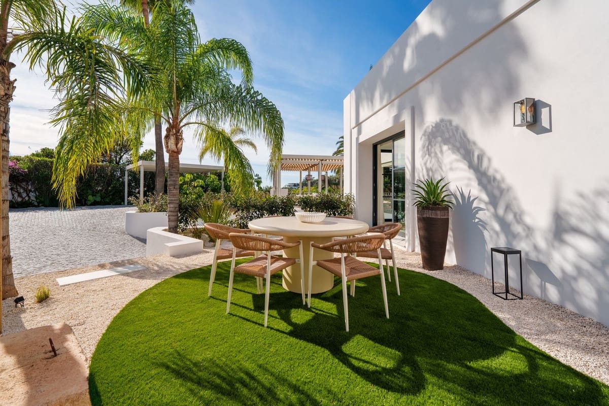 5 soveværelse Villa til salg i Benahavis med swimmingpool garage - € 6.250.000 (Ref: 9417618)