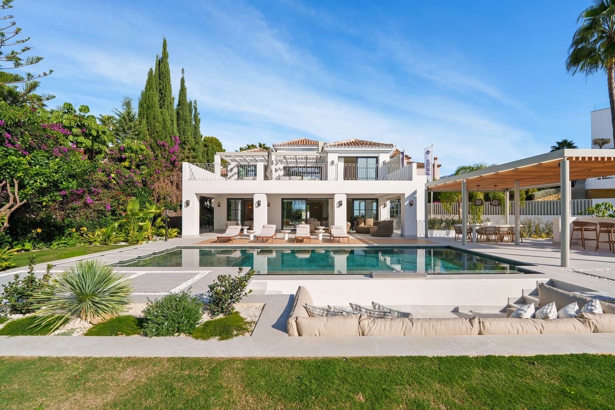 Chalet de 5 habitaciones en Benahavís en venta con piscina garaje - 6.250.000 € (Ref: 9417618)
