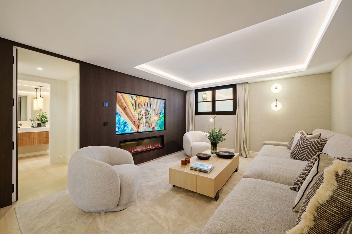 Chalet de 5 habitaciones en Benahavís en venta con piscina garaje - 6.250.000 € (Ref: 9417618)