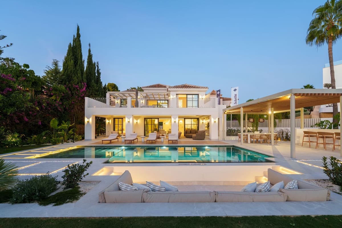 Chalet de 5 habitaciones en Benahavís en venta con piscina garaje - 6.250.000 € (Ref: 9417618)