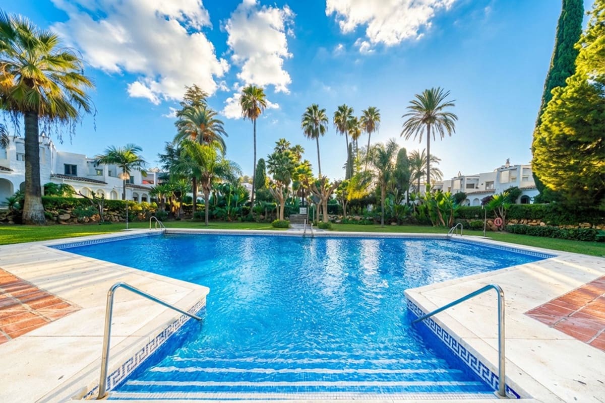 2 soveværelse Penthouse til salg i Mijas Golf med swimmingpool garage - € 290.000 (Ref: 9421518)