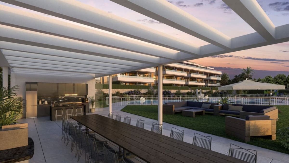 2 bedroom Apartment for sale in Torremolinos with pool garage - € 645,000 (Ref: 9426253)