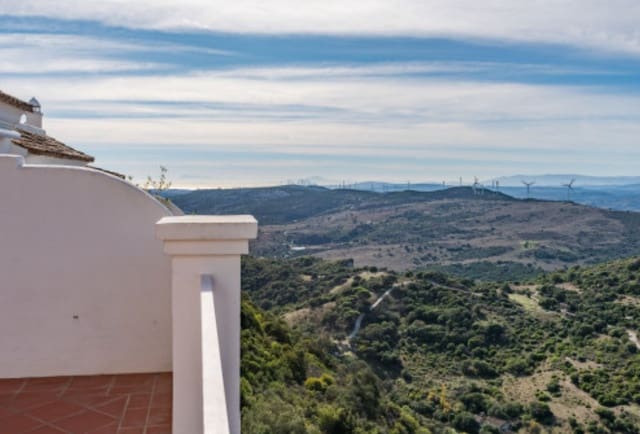 3 sypialnia Dom na sprzedaż w Bahia de Casares, Casares z basenem garażem - 410 000 € (Ref: 9426431)