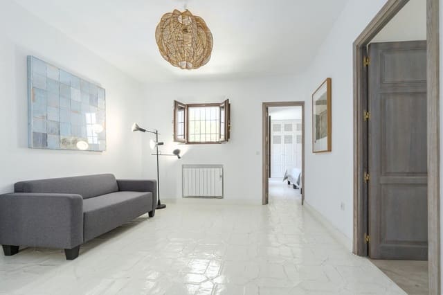 3 slaapkamer Huis te koop in Golden Mile, Marbella met zwembad - € 1.695.000 (Ref: 9426432)