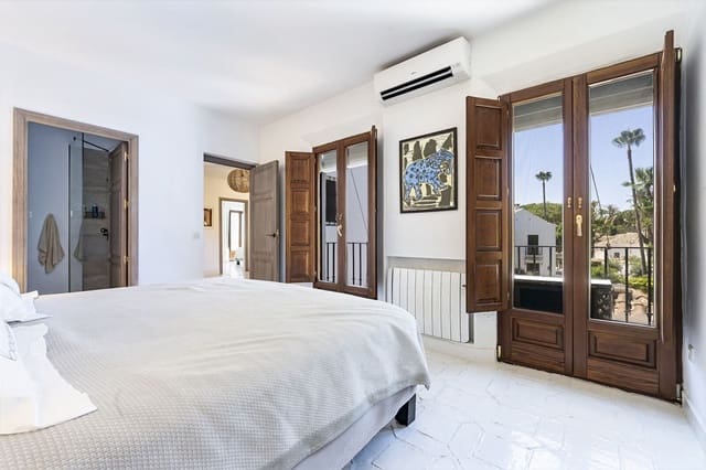 3 soverom Hus til salgs i Golden Mile, Marbella med svømmebasseng - € 1 695 000 (Ref: 9426432)