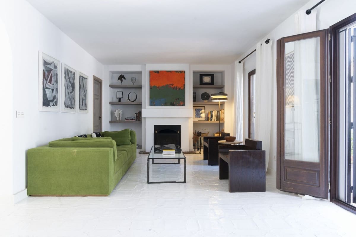 3 bedroom Townhouse for sale in Golden Mile with pool - € 1,695,000 (Ref: 9426432)