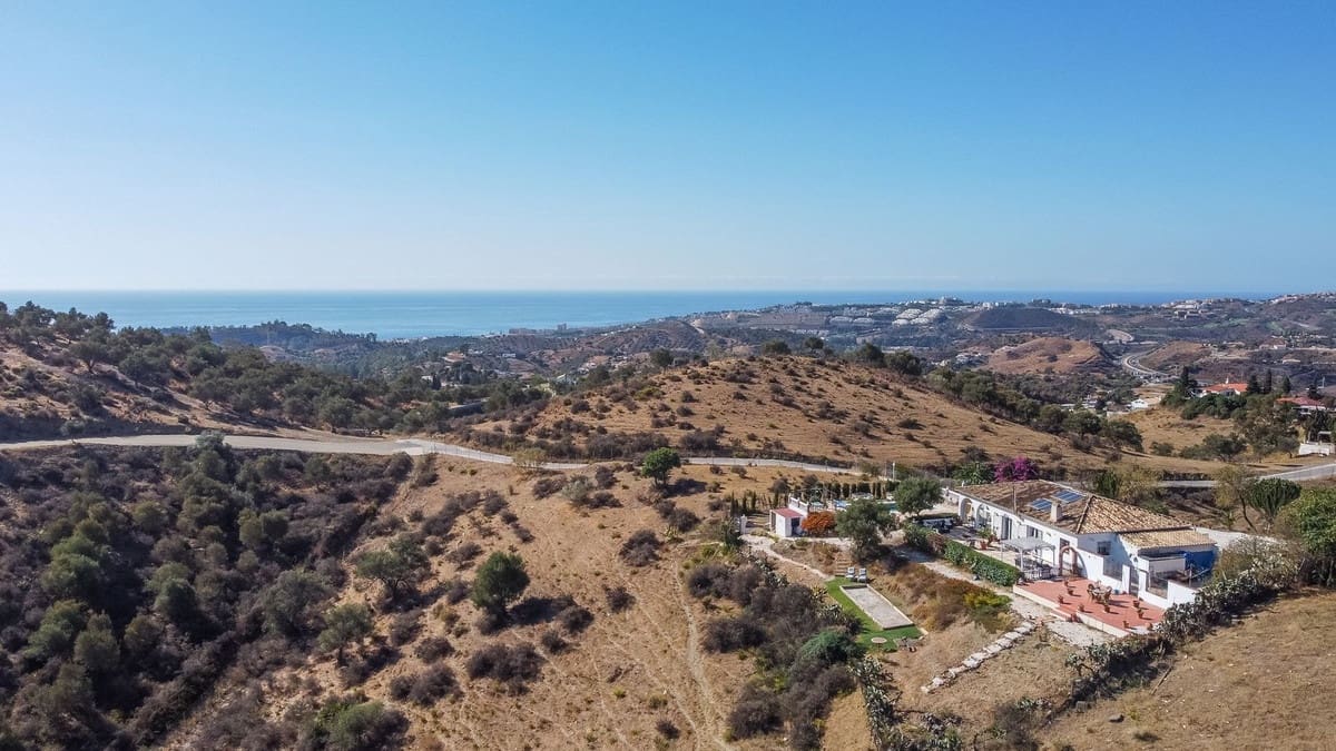 4 sypialnia Willa na sprzedaż w La Cala de Mijas z basenem garażem - 780 000 € (Ref: 9428207)