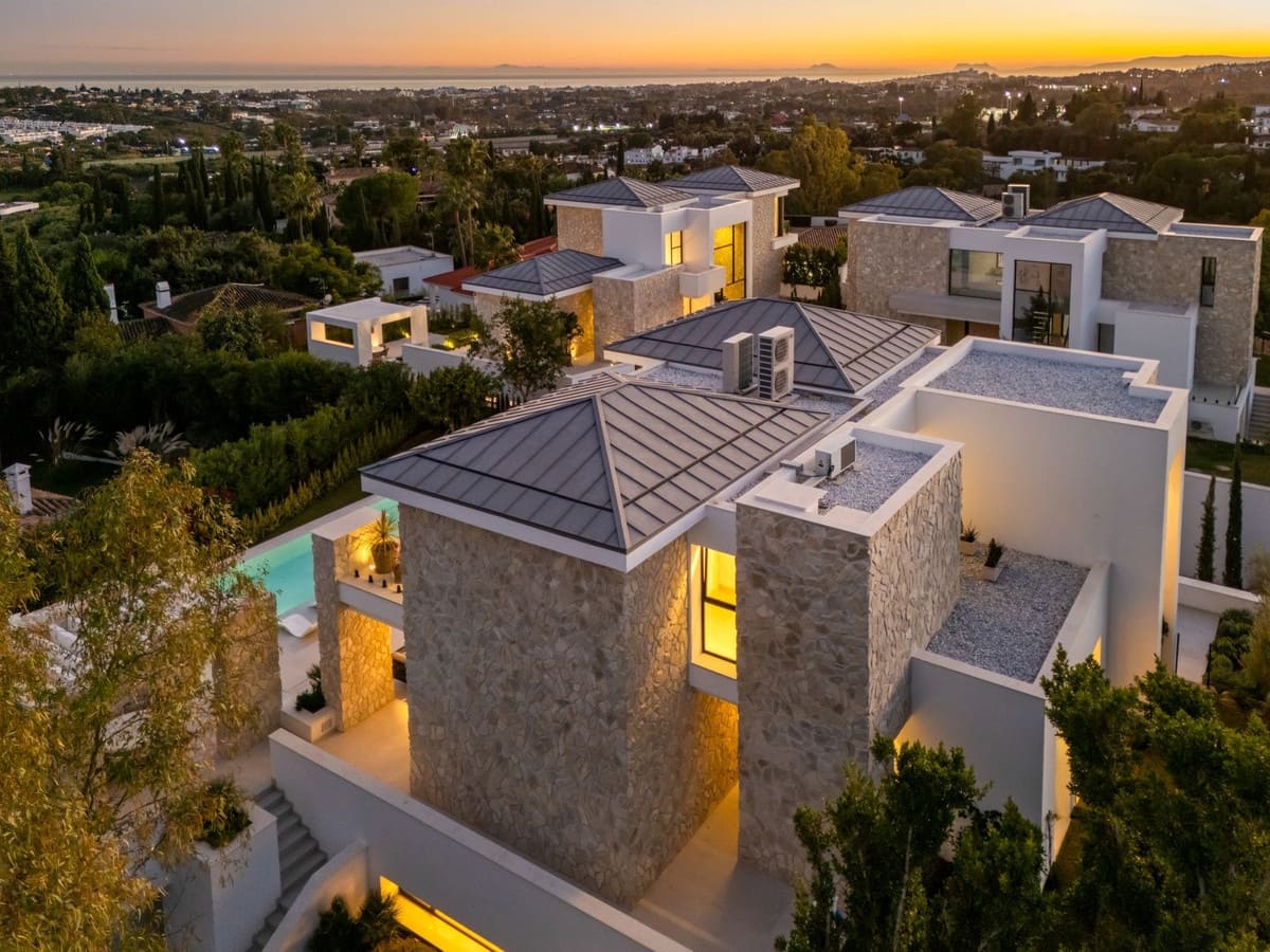 Chalet de 5 habitaciones en Benahavís en venta con piscina garaje - 5.495.000 € (Ref: 9428731)