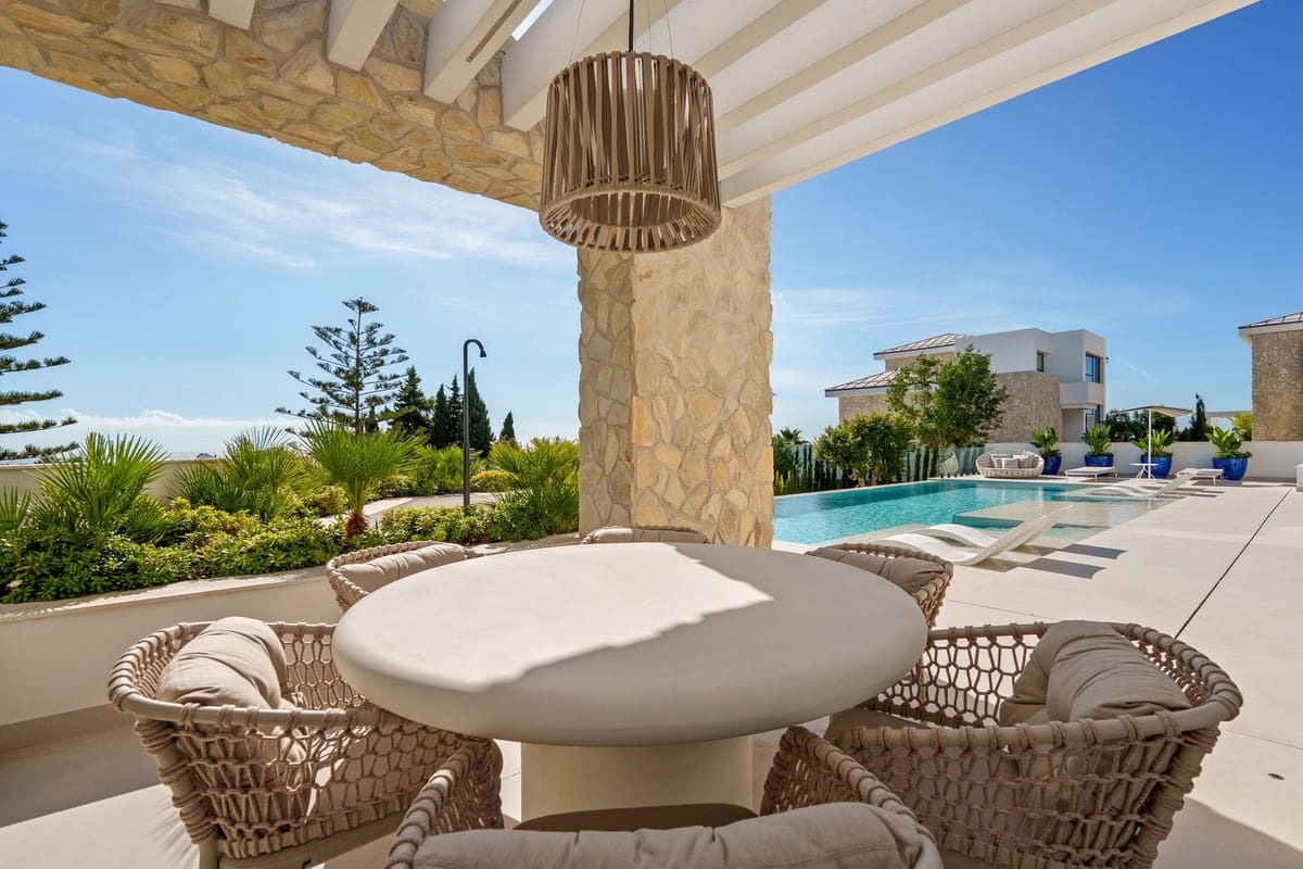 5 soveværelse Villa til salg i Benahavis med swimmingpool garage - € 5.495.000 (Ref: 9428731)