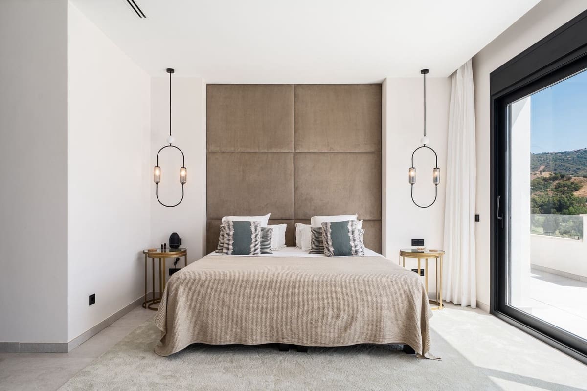 5 slaapkamer Villa te koop in Elviria met zwembad garage - € 3.200.000 (Ref: 9428901)