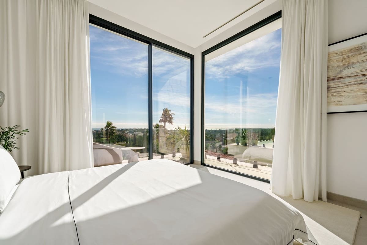 Chalet de 5 habitaciones en Benahavís en venta con piscina garaje - 5.695.000 € (Ref: 9428902)