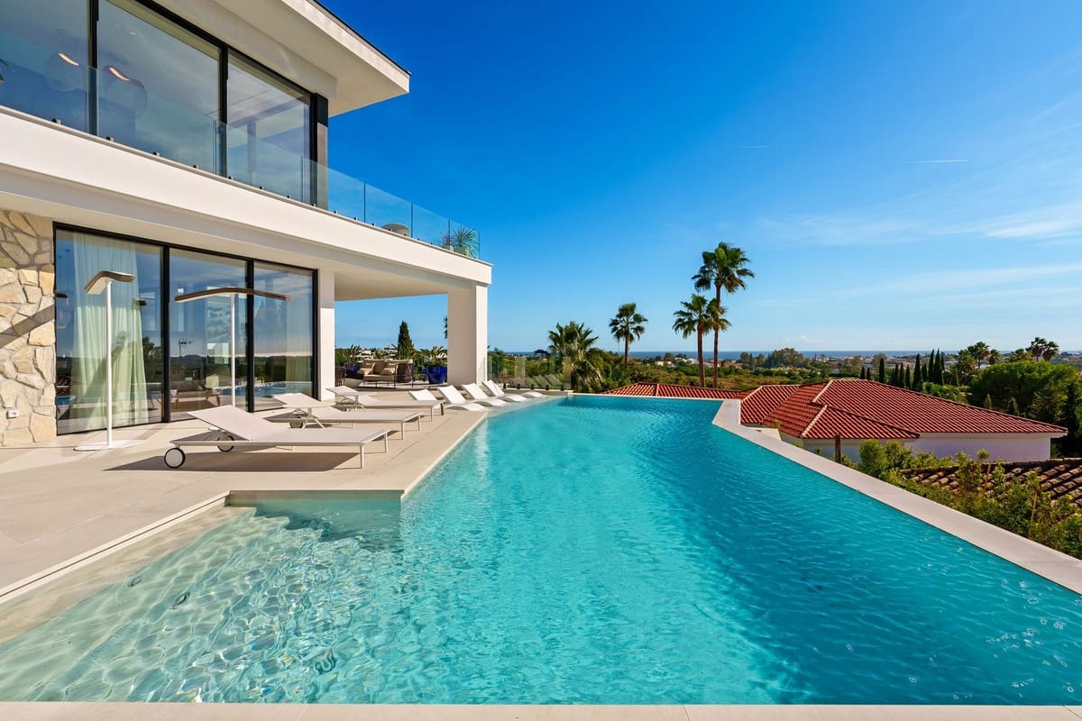 Chalet de 5 habitaciones en Benahavís en venta con piscina garaje - 5.695.000 € (Ref: 9428902)