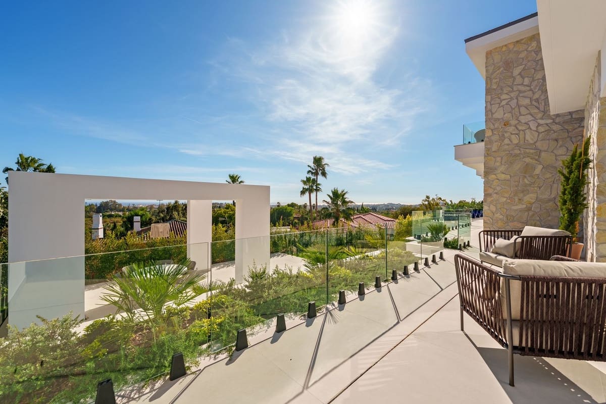 Chalet de 5 habitaciones en Benahavís en venta con piscina garaje - 5.695.000 € (Ref: 9428902)