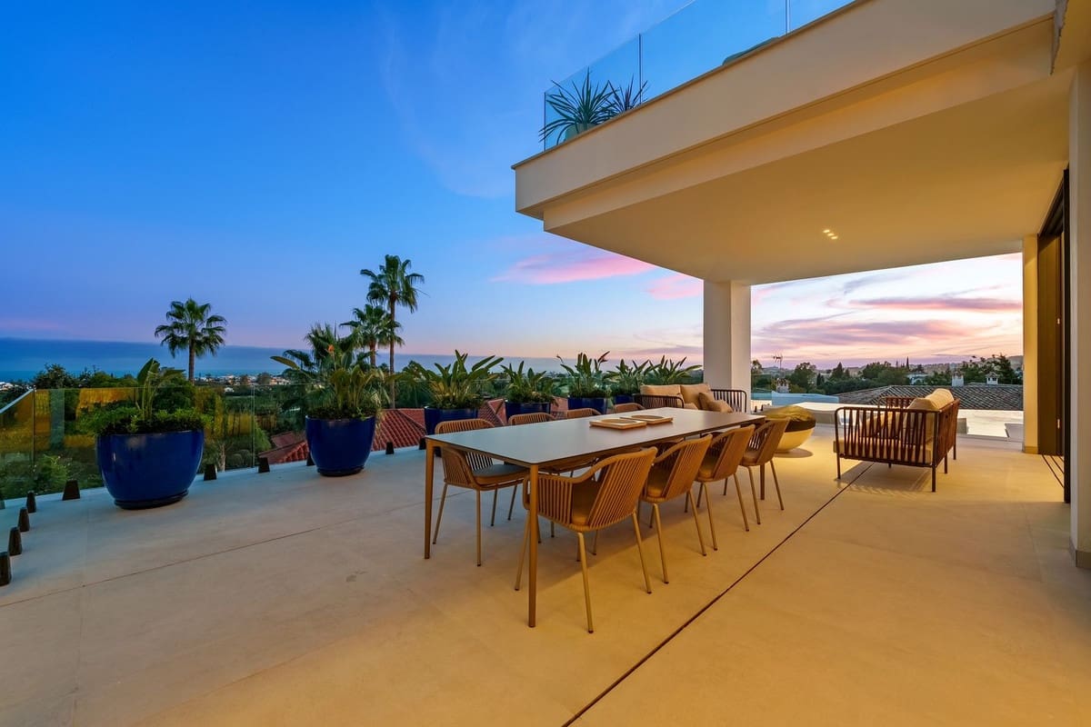 Chalet de 5 habitaciones en Benahavís en venta con piscina garaje - 5.695.000 € (Ref: 9428902)