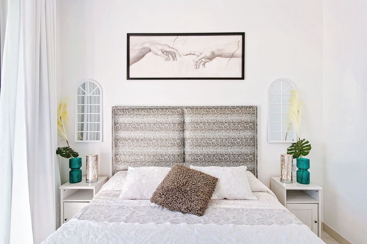 3 soverom Leilighet til leie i Bel-Air med svømmebasseng garasje - € 3 000 (Ref: 9428903)