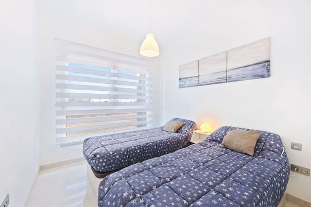 3 soverom Leilighet til leie i Bel-Air, Estepona med svømmebasseng garasje - € 3 000 (Ref: 9428903)