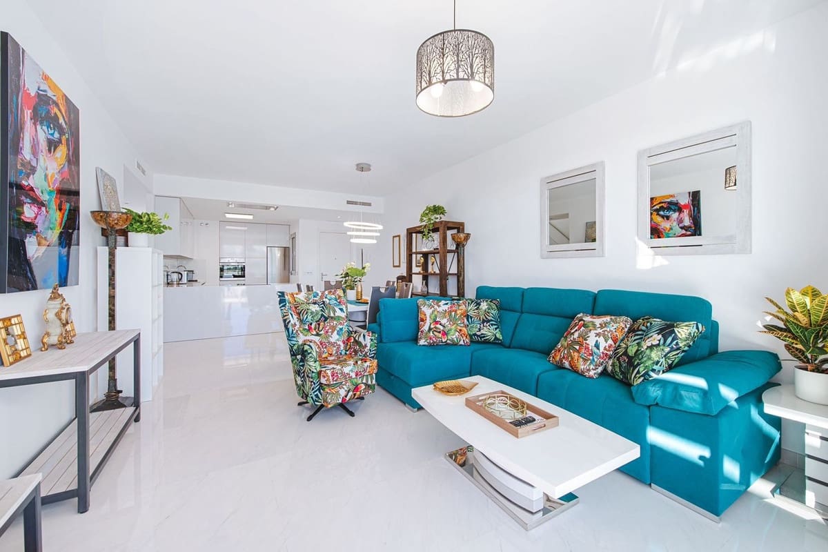 3 makuuhuone Huoneisto vuokrattavana paikassa Estepona mukana uima-altaan 
autotalli - 2 900 € (Ref: 9428903)