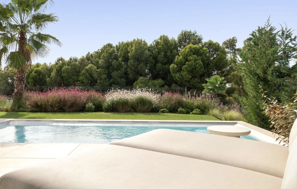 4 quarto Moradia para venda em Marbella com piscina garagem - 2 095 000 € (Ref: 9438079)