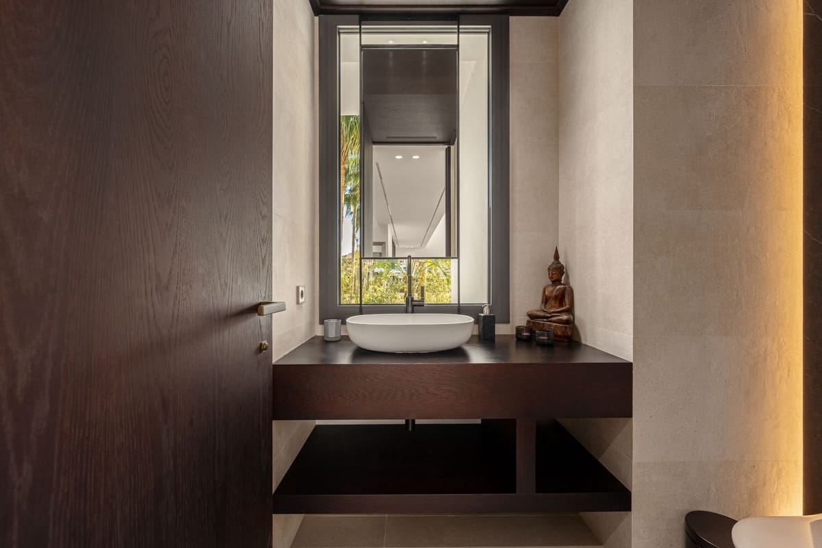 4 sypialnia Willa na sprzedaż w Benahavis z basenem garażem - 5 950 000 € (Ref: 9438730)