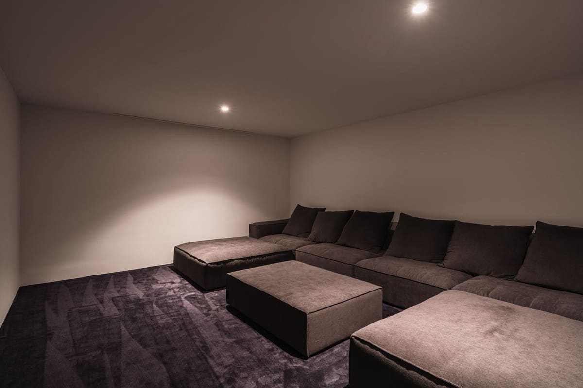 4 sypialnia Willa na sprzedaż w Benahavis z basenem garażem - 5 950 000 € (Ref: 9438730)