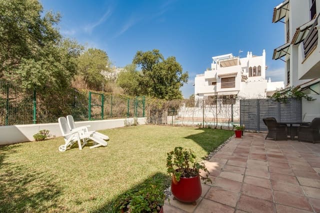 2 quarto Apartamento para venda em New Golden Mile, Estepona com piscina garagem - 350 000 € (Ref: 9443756)