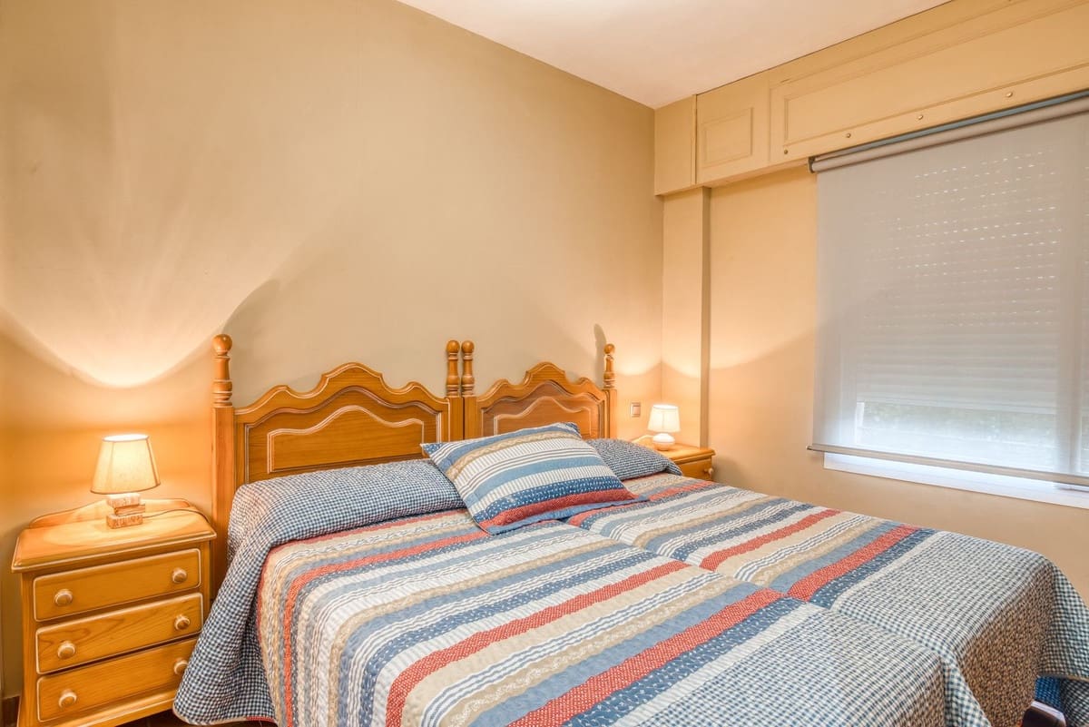 2 soveværelse Lejlighed til salg i Estepona med swimmingpool garage - € 420.000 (Ref: 9449893)