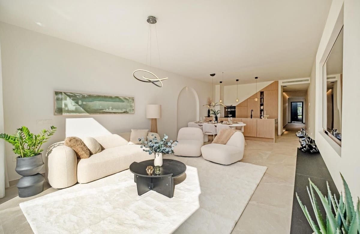 4 slaapkamer Huis te koop in Nueva Andalucia met zwembad - € 1.499.000 (Ref: 9460738)