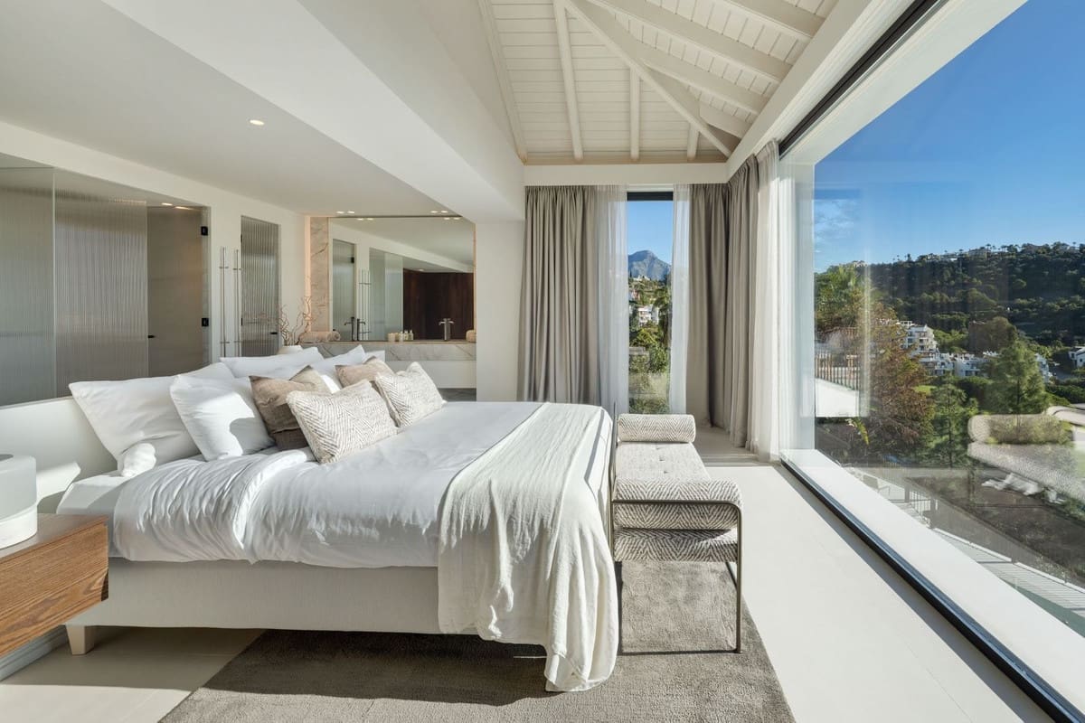 5 soverom Villa til salgs i Benahavis med svømmebasseng garasje - € 5 750 000 (Ref: 9464918)