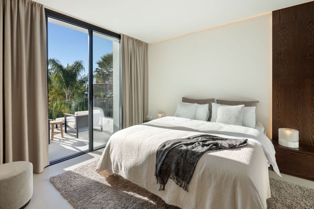 5 soverom Villa til salgs i Benahavis med svømmebasseng garasje - € 5 750 000 (Ref: 9464918)