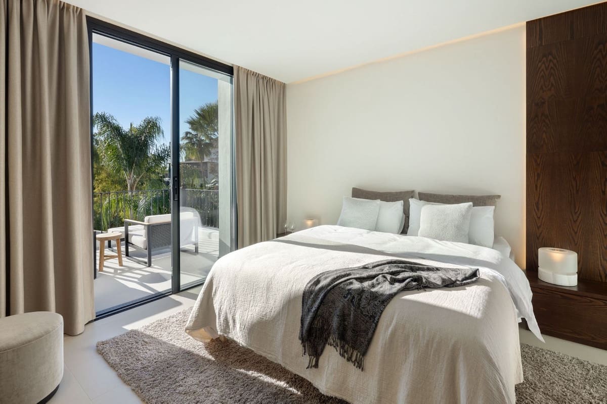 5 soverom Villa til salgs i Benahavis med svømmebasseng garasje - € 5 750 000 (Ref: 9464918)