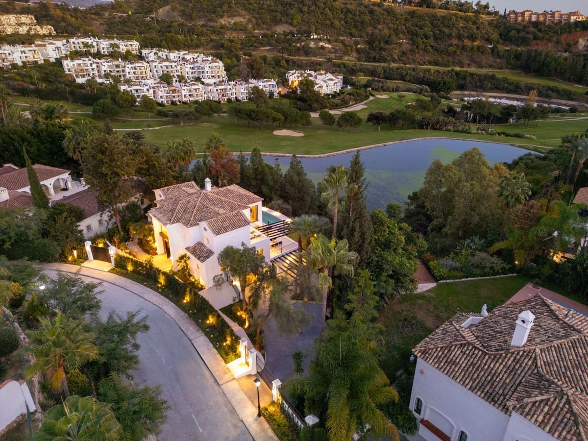 5 soveværelse Villa til salg i Benahavis med swimmingpool garage - € 5.750.000 (Ref: 9464918)
