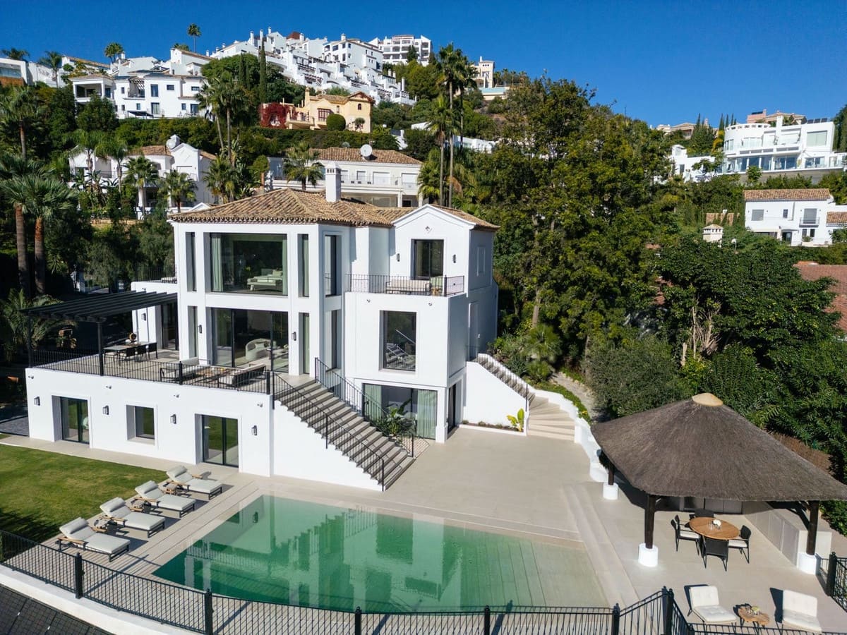 5 soveværelse Villa til salg i Benahavis med swimmingpool garage - € 5.750.000 (Ref: 9464918)