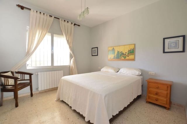 7 sovrum Villa till salu i Elviria, Marbella med pool garage - 1 750 000 € (Ref: 9464919)