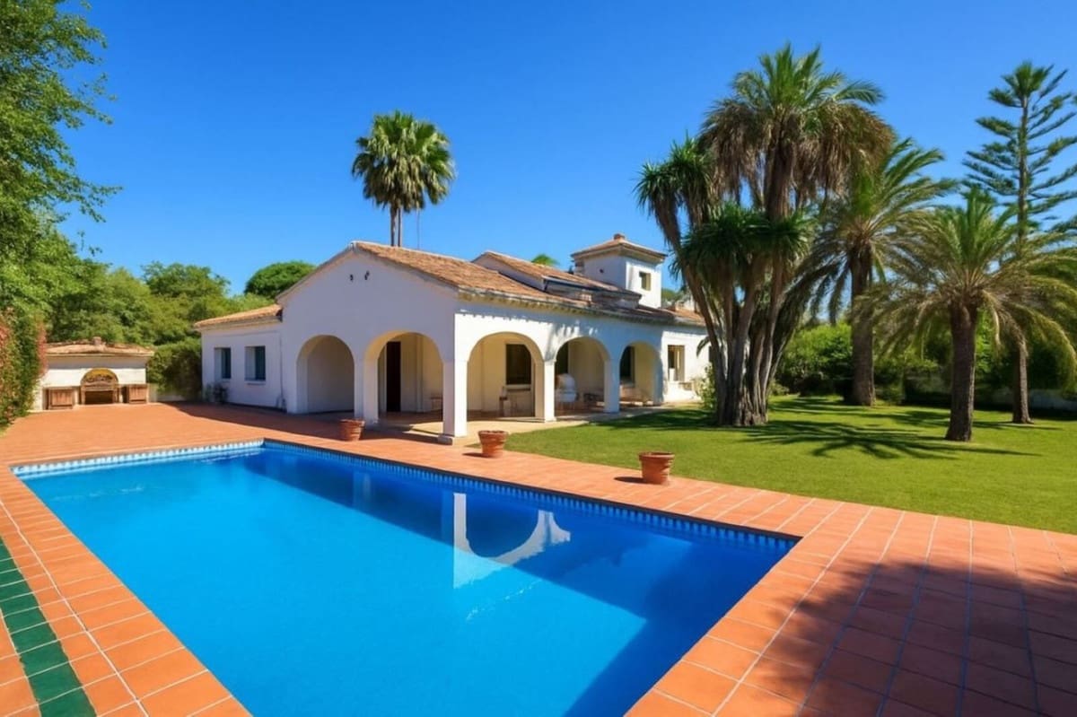 7 sovrum Villa till salu i Elviria med pool garage - 1 750 000 € (Ref: 9464919)
