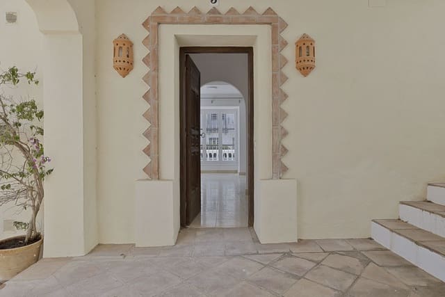 3 quarto Casa em Banda para venda em La Heredia, Benahavís com piscina garagem - 570 000 € (Ref: 9470052)