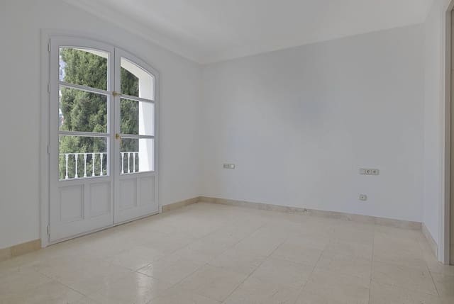 3 soveværelse Byhus til salg i La Heredia, Benahavís med swimmingpool garage - € 570.000 (Ref: 9470052)