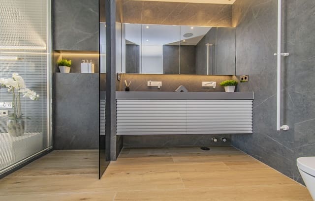 4 slaapkamer Huis te koop in Marbella met zwembad garage - € 5.460.000 (Ref: 9473322)