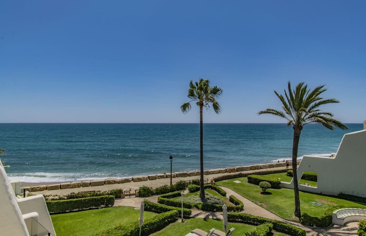 4 soverom Hus til salgs i Marbella med svømmebasseng garasje - € 5 460 000 (Ref: 9473322)