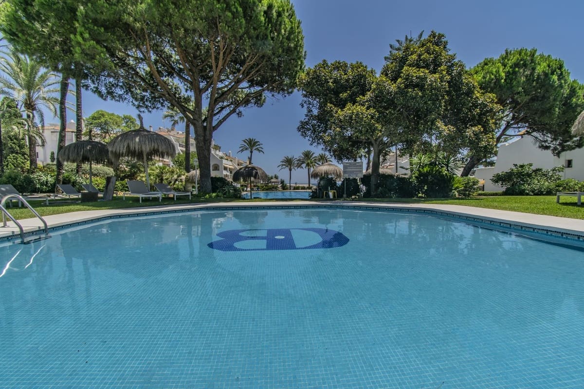 4 soverom Hus til salgs i Marbella med svømmebasseng garasje - € 5 460 000 (Ref: 9473322)