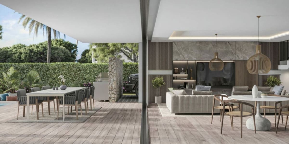 4 bedroom Villa for sale in Sotogrande with pool garage - € 3,500,000 (Ref: 9474480)