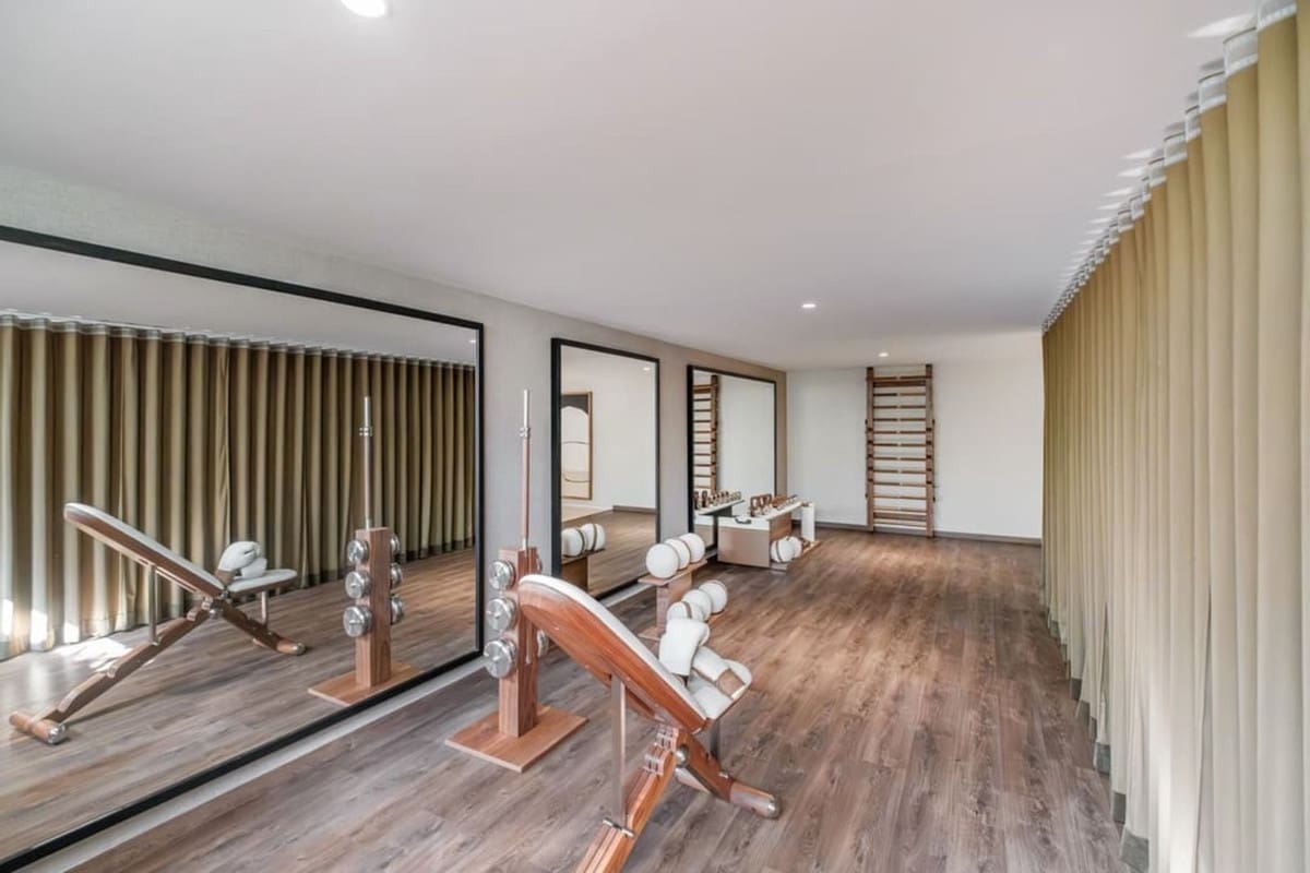 6 soveværelse Villa til salg i El Paraiso med swimmingpool garage - € 2.950.000 (Ref: 9495348)