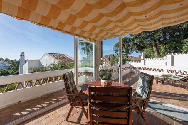 Chalet de 3 habitaciones en Mijas Costa, Mijas en venta con piscina garaje - 595.000 € (Ref: 9500405)