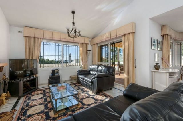 3 soveværelse Villa til salg i Mijas Costa, Mijas med swimmingpool garage - € 595.000 (Ref: 9500405)