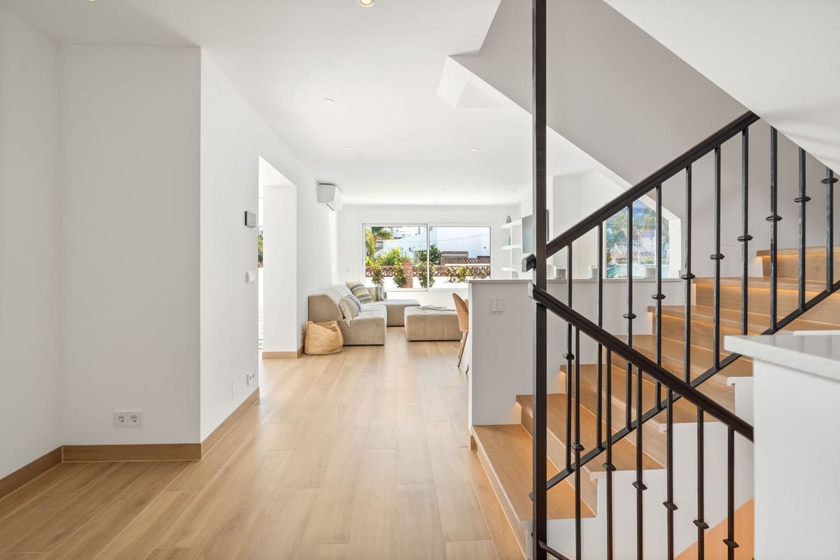 4 chambre Maison de Ville à vendre à San Pedro de Alcantara avec piscine garage - 1 195 000 € (Ref: 9503489)