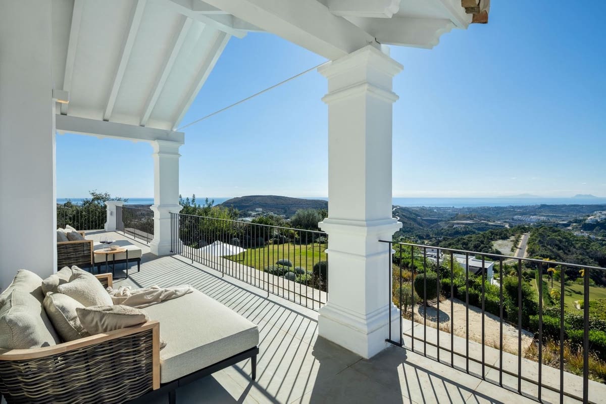7 slaapkamer Villa te koop in Marbella met zwembad garage - € 10.700.000 (Ref: 9506657)