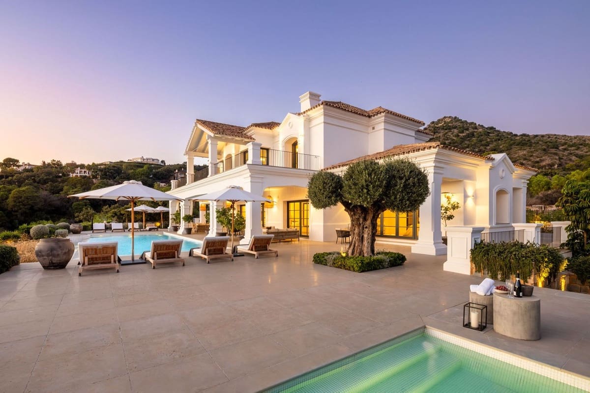 7 slaapkamer Villa te koop in Marbella met zwembad garage - € 10.700.000 (Ref: 9506657)